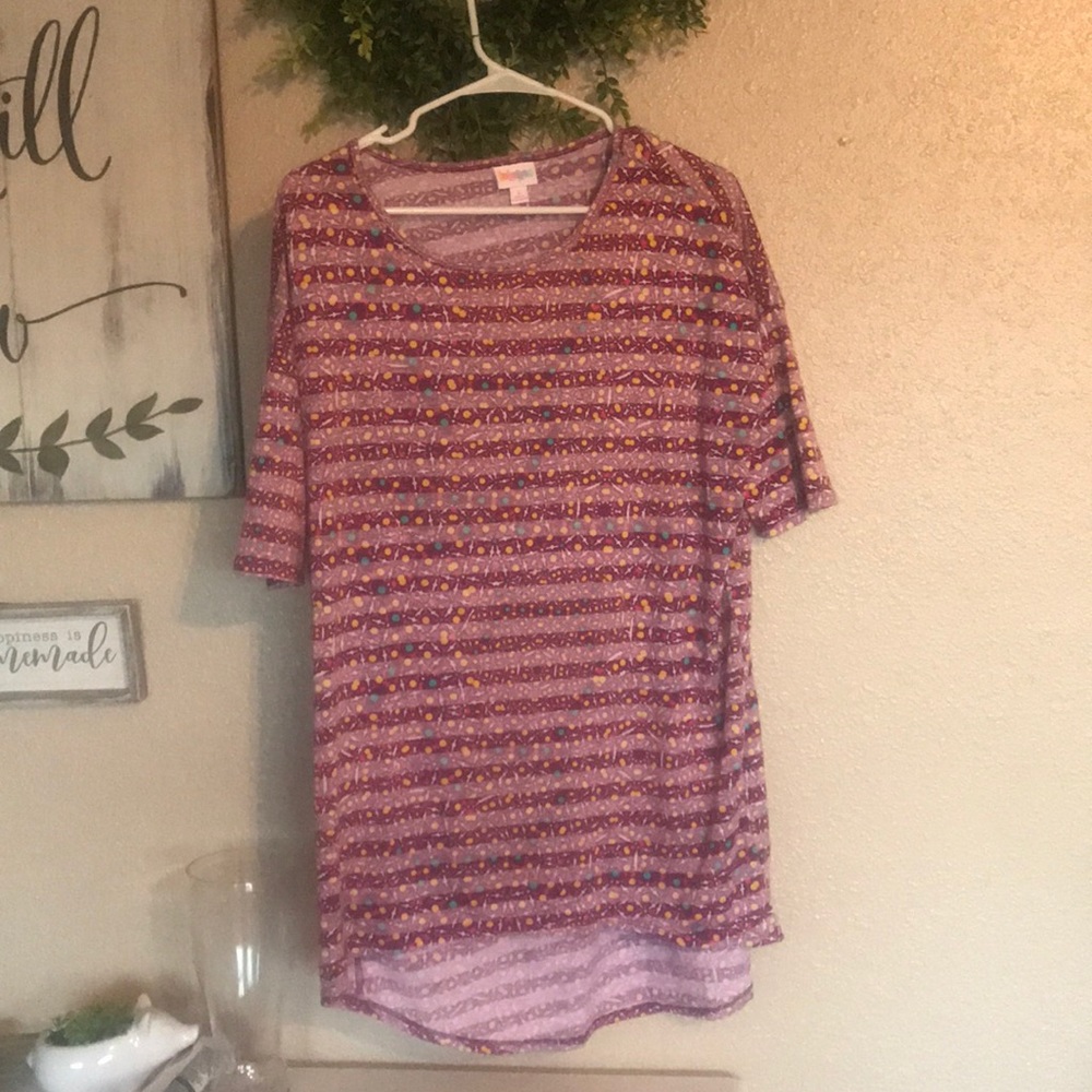 Lularoe top